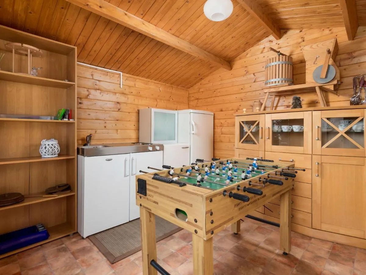 Holiday Home Noveanni By Interhome Kornic