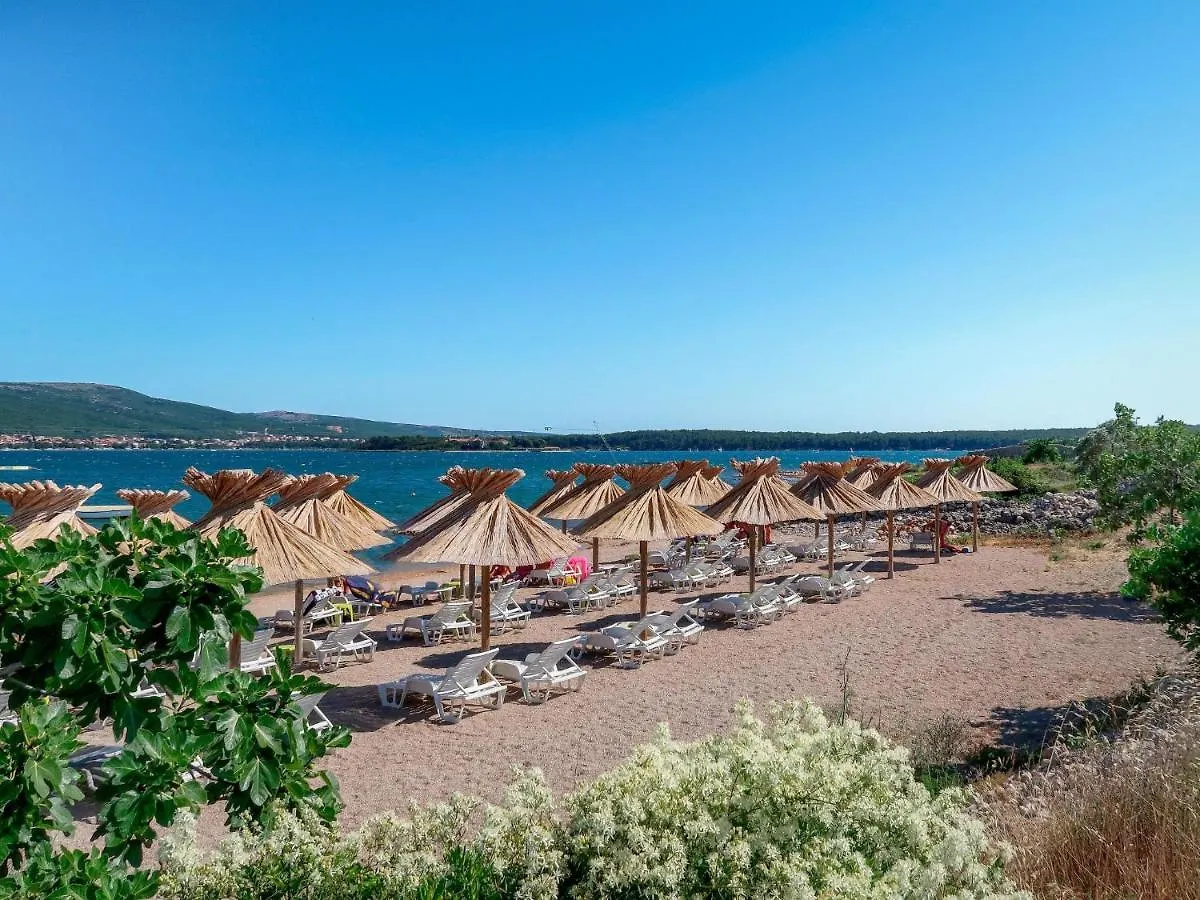 Holiday Home Noveanni By Interhome Kornic